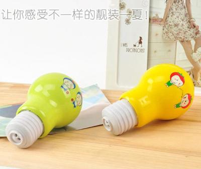 創(chuàng)尚燈泡迷你小風(fēng)扇 禮品市場(chǎng)超級(jí)熱銷(xiāo)產(chǎn)品 創(chuàng)尚品質(zhì)產(chǎn)品廠家直圖片_高清圖_細(xì)節(jié)圖-廣州市創(chuàng)尚日用品有限公司 -Hc360慧聰網(wǎng)